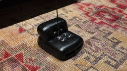 1 seater / Satin Black