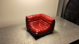 Corner seat / Black Cherry