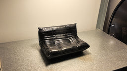 2 seater / Glossy Black